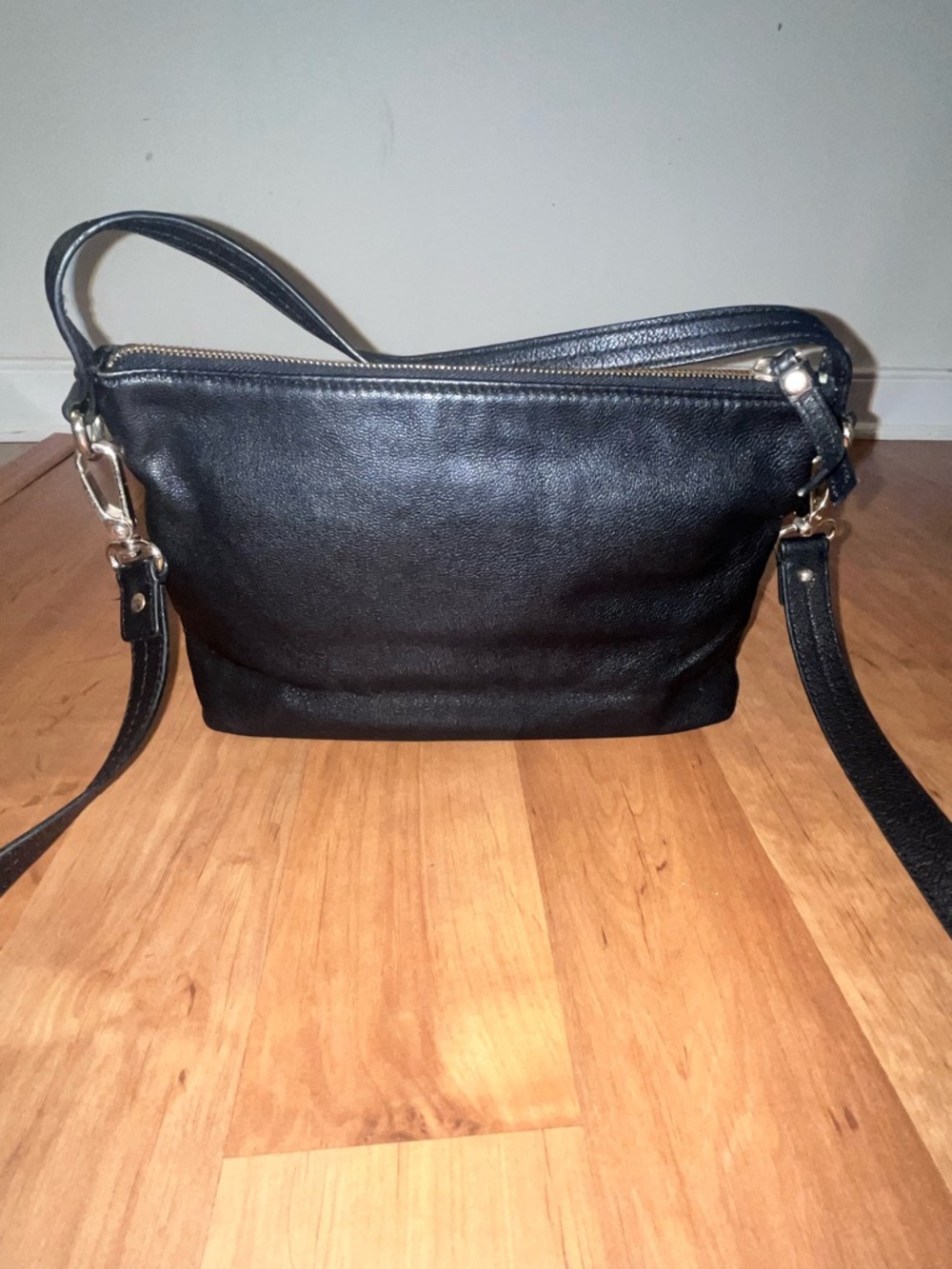 Kate Spade Black Leather Shoulder Crossbody - Picture 2 of 11